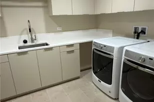 1388 Ala Moana Blvd, Honolulu, HI 96814 - Photo 12