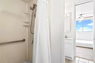 1676 Ala Moana Blvd, Honolulu, HI 96815 - Photo 12