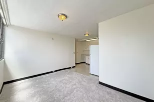 1055 Kalo Pl, Honolulu, HI 96826 - Photo 2