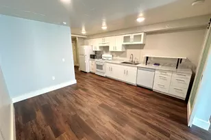 803 Waimanu St, Honolulu, HI 96813 - Photo 2