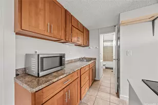 1060 Kamehameha Hwy, Pearl City, HI 96782 - Photo 10