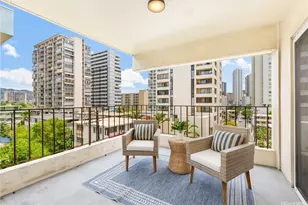 222 Kaiulani Ave, Honolulu, HI 96815 - Photo 2