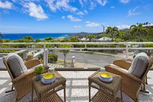 626 Kahiau Loop, Honolulu, HI 96821 - Photo 2