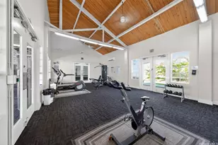 594 Mananai Pl, Honolulu, HI 96818 - Photo 20