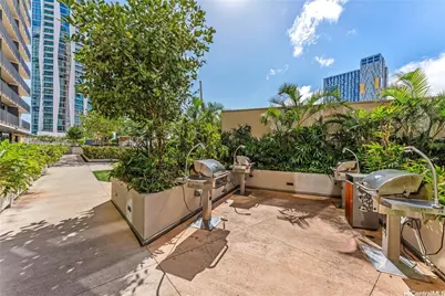 987 Queen Street #227, Honolulu, HI 96814 - Photo 22