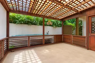 653 Ulumaika St, Honolulu, HI 96816 - Photo 6