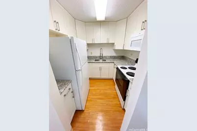 796 Isenberg Street #14C, Honolulu, HI 96826 - Photo 2