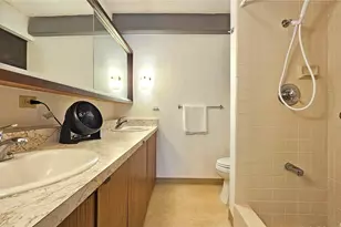 1655 Makaloa St, Honolulu, HI 96814 - Photo 10