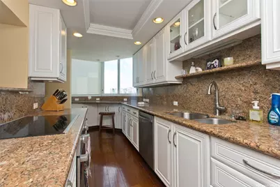 3065 Kalakaua Avenue #8, Honolulu, HI 96815 - Photo 14