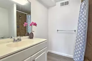2333 Kapiolani Blvd, Honolulu, HI 96826 - Photo 16