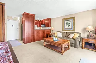 2140 Kuhio Ave, Honolulu, HI 96815 - Photo 6