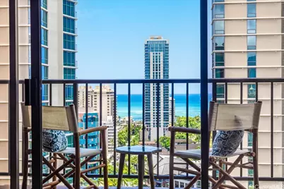 2140 Kuhio Avenue #2007, Honolulu, HI 96815 - Photo 1