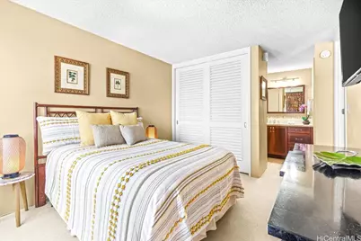 2140 Kuhio Avenue #2007, Honolulu, HI 96815 - Photo 14