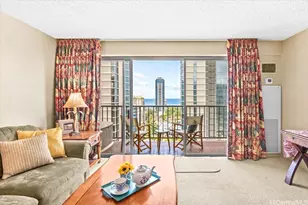 2140 Kuhio Ave, Honolulu, HI 96815 - Photo 2