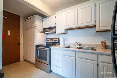 1440 Ward Avenue #607, Honolulu, HI 96822 - Photo 4