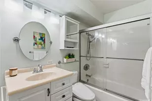 1717 Ala Wai Blvd, Honolulu, HI 96815 - Photo 18