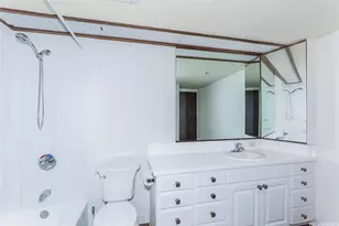 555 Hahaione St, Honolulu, HI 96825 - Photo 18