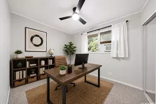 98-524 E Kamahao Pl, Pearl City, HI 96782 - Photo 10
