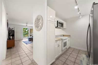 3054 Ala Poha Place #306, Honolulu, HI 96818 - Photo 2