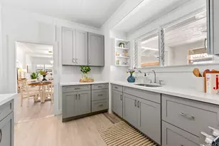 2422 Rooke Ave, Honolulu, HI 96817 - Photo 8