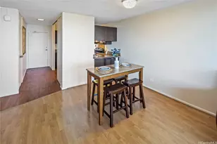 1015 Ala Napunani St, Honolulu, HI 96818 - Photo 10
