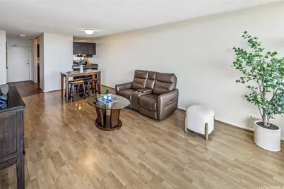 1015 Ala Napunani Street #402, Honolulu, HI 96818 - Photo 6