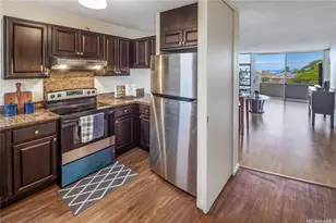1015 Ala Napunani St, Honolulu, HI 96818 - Photo 6