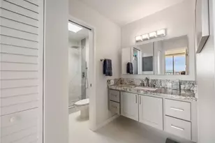 1201 Wilder Ave, Honolulu, HI 96822 - Photo 4