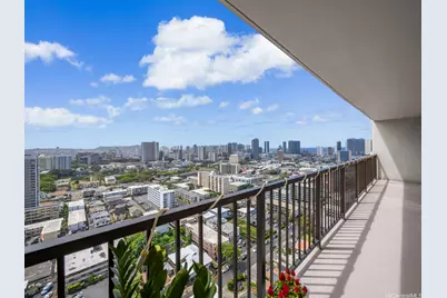 1201 Wilder Avenue #2501, Honolulu, HI 96822 - Photo 10