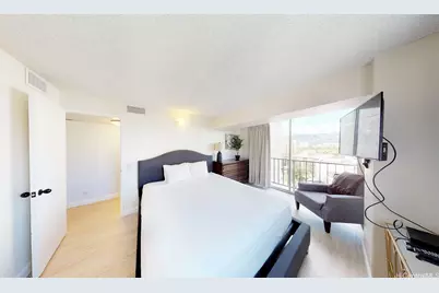 2440 Kuhio Avenue #601, Honolulu, HI 96815 - Photo 8