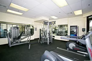 445 Seaside Ave, Honolulu, HI 96815 - Photo 18