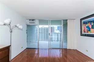 445 Seaside Ave, Honolulu, HI 96815 - Photo 10