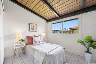 2406 Apoepoe St, Pearl City, HI 96782 - Photo 12