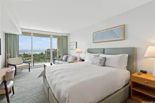 383 Kalaimoku St, Honolulu, HI 96815 - Photo 2