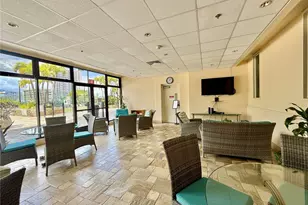 229 Paoakalani Ave, Honolulu, HI 96815 - Photo 18