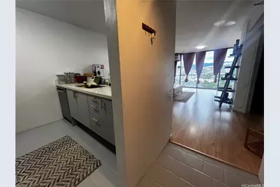 60 N Beretania Street #2005, Honolulu, HI 96817 - Photo 2