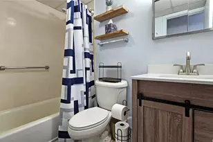 1909 Ala Wai Blvd, Honolulu, HI 96815 - Photo 8