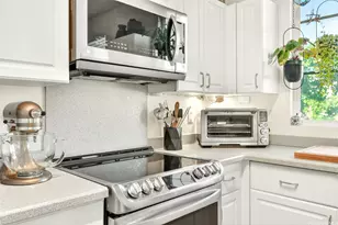 1175 Mokuhano St, Honolulu, HI 96825 - Photo 6