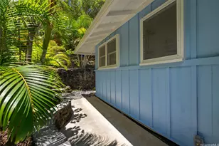 3017 Lanikaula Pl, Honolulu, HI 96822 - Photo 18