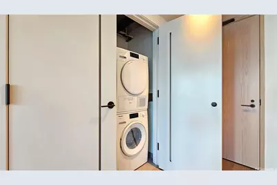 333 Ward Avenue #424, Honolulu, HI 96814 - Photo 12