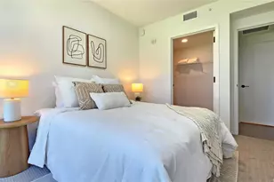 333 Ward Ave, Honolulu, HI 96814 - Photo 8