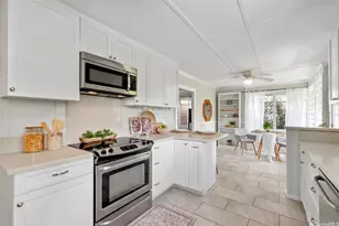 142C Maluniu Ave, Kailua, HI 96734 - Photo 8