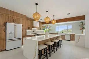 852 Kainoa Pl, Honolulu, HI 96821 - Photo 4