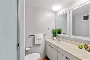 500 University Ave, Honolulu, HI 96826 - Photo 12