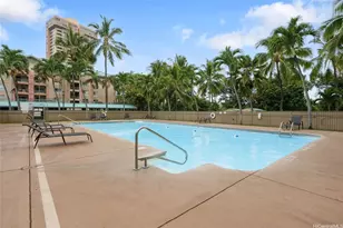 1090 Ala Napunani St, Honolulu, HI 96818 - Photo 14