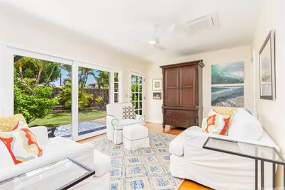 811 Maluniu Avenue, Kailua, HI 96734 - Photo 2