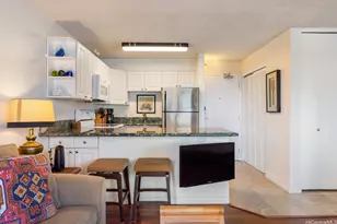 2140 Kuhio Ave, Honolulu, HI 96815 - Photo 10