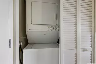 2140 Kuhio Ave, Honolulu, HI 96815 - Photo 16