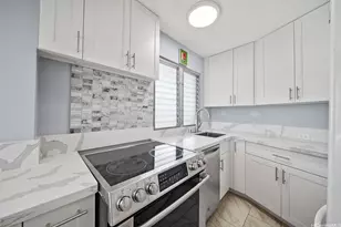 2957 Kalakaua Ave, Honolulu, HI 96815 - Photo 10