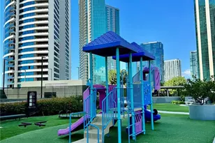 88 Piikoi St, Honolulu, HI 96814 - Photo 22